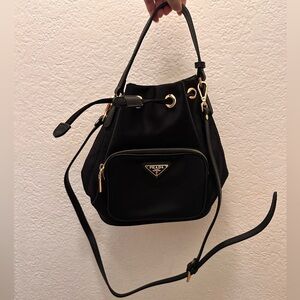 Black Bucket Bag